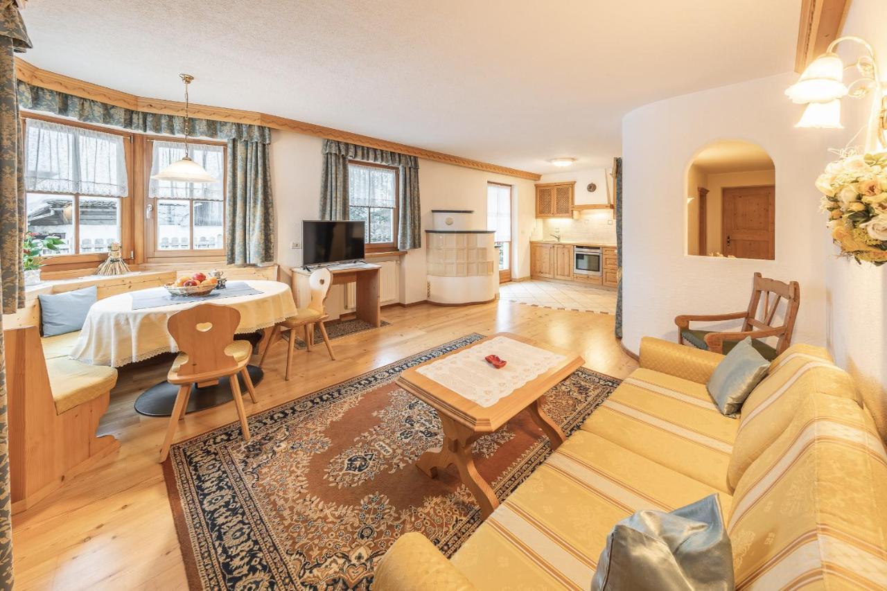 Apartamento App. Désirée San Vigilio Di Marebbe Exterior foto